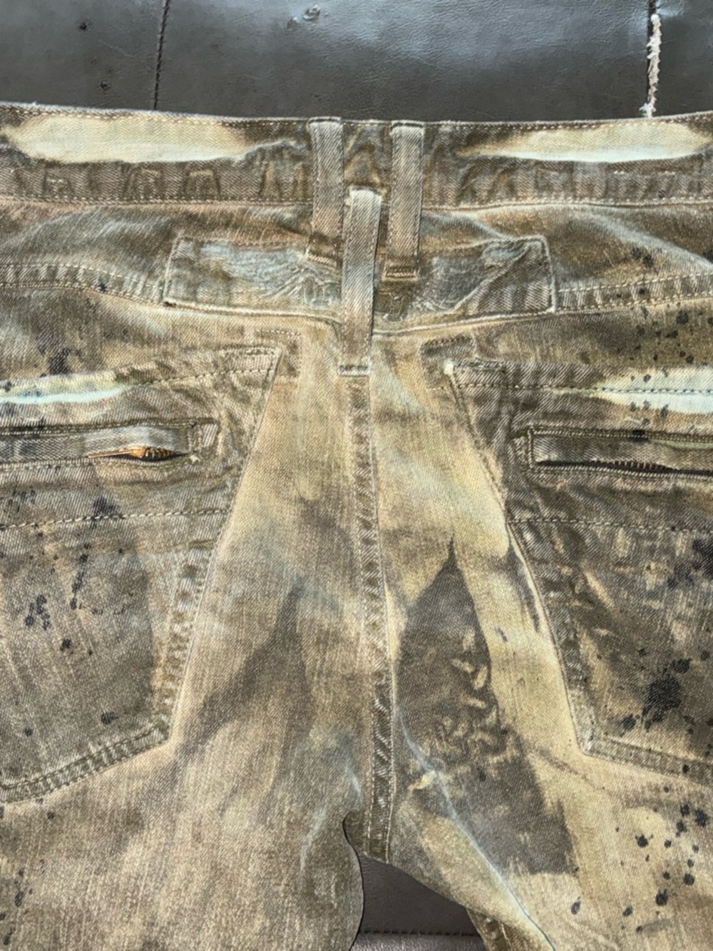 Robin's Jean Distressed Washed Brown Slim Jeans never wore